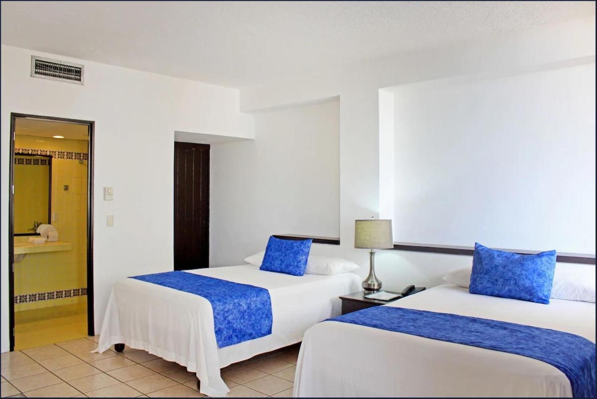 Hotel Delfin Vista Pier Beach Front Puerto Vallarta Exterior foto